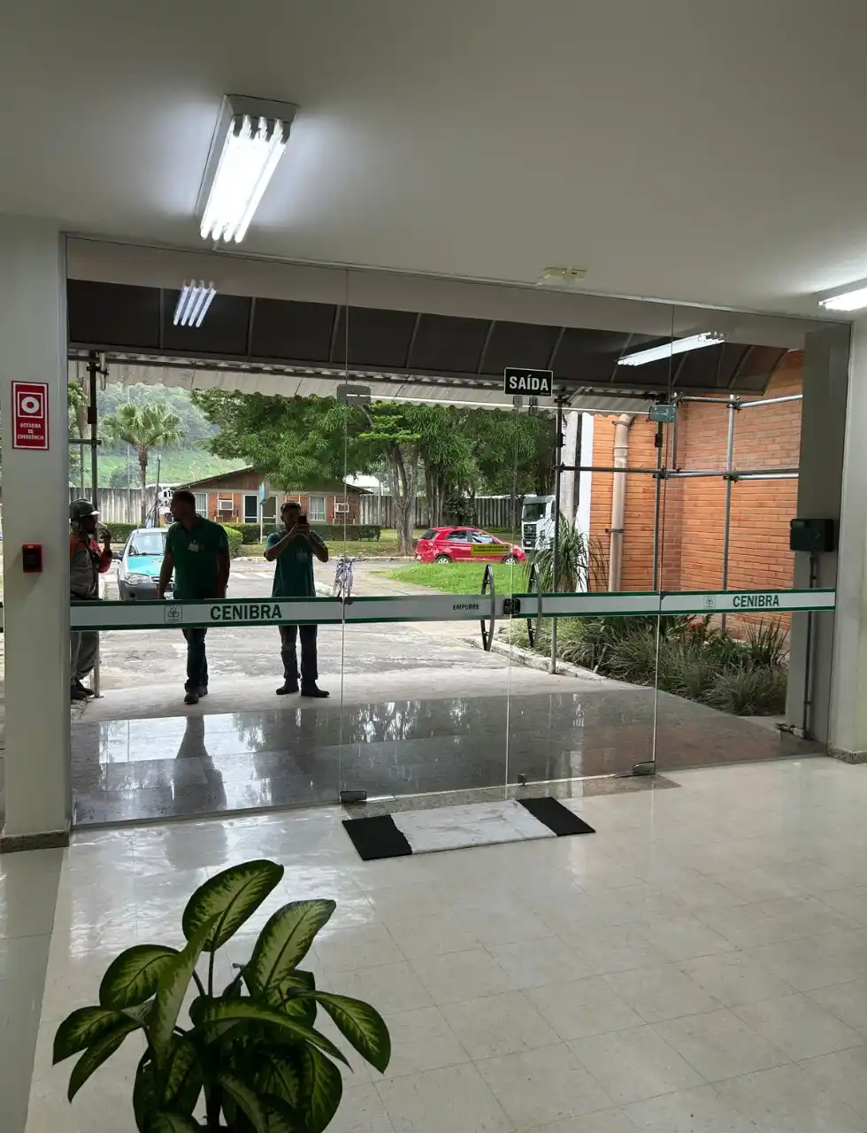portas automaticas de vidro ipatinga3